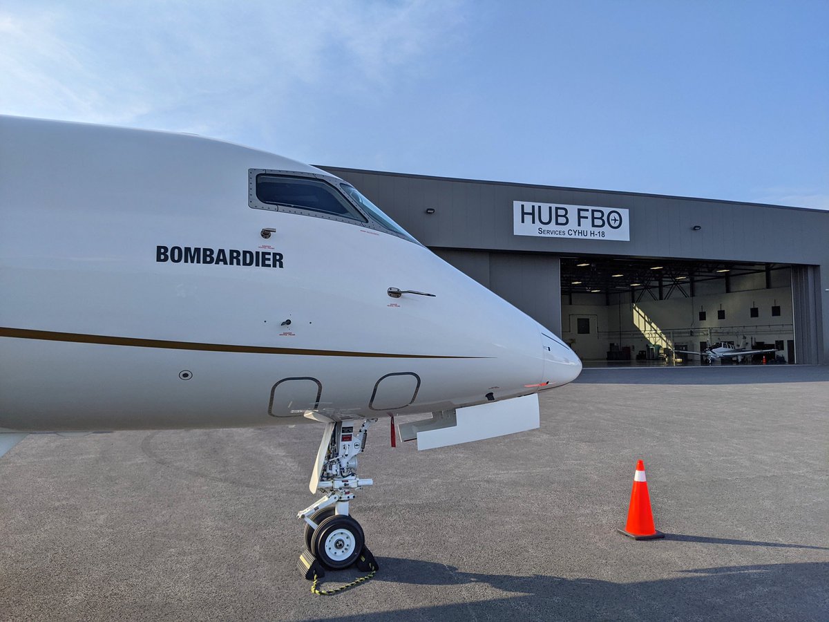 HubFbo's tweet image. Monday mornings aren’t that bad 🤩 // Les lundis matins ne sont pas si mal 🤩 #bombardier #bombardierjets