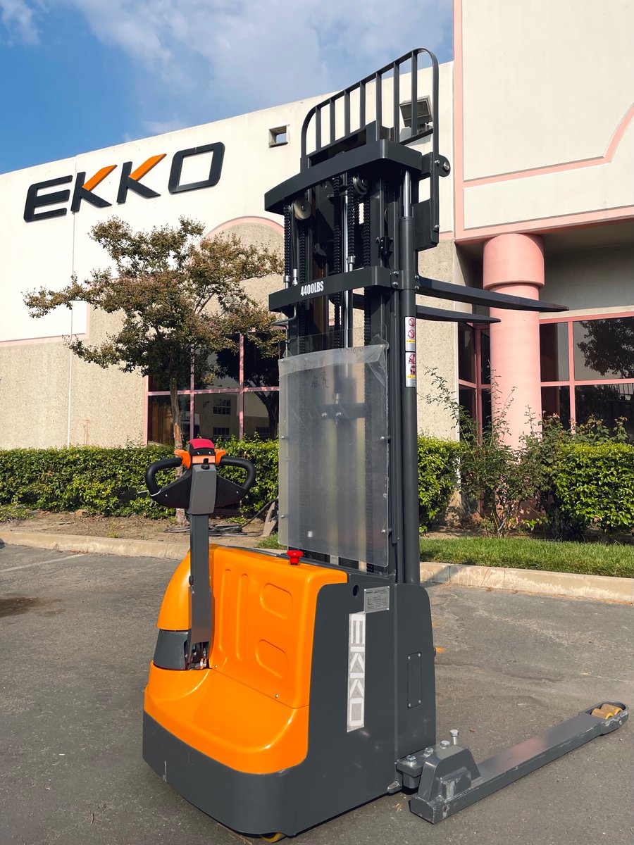 EKKOlifts's tweet photo. EKKO #EB20E Walkie Straddle Stacker, [ 4400lb cap, 177" Lift, Triple Mast, Free Lift, Curtis Control, 1500W AC Drive Motor, Battery &amp; Charger Included ]

For more info, visit: https://t.co/WHEJyJileT
Contact for a local dealer: 877-232-6517 | info@ekkolifts.com https://t.co/UQqR633dKd