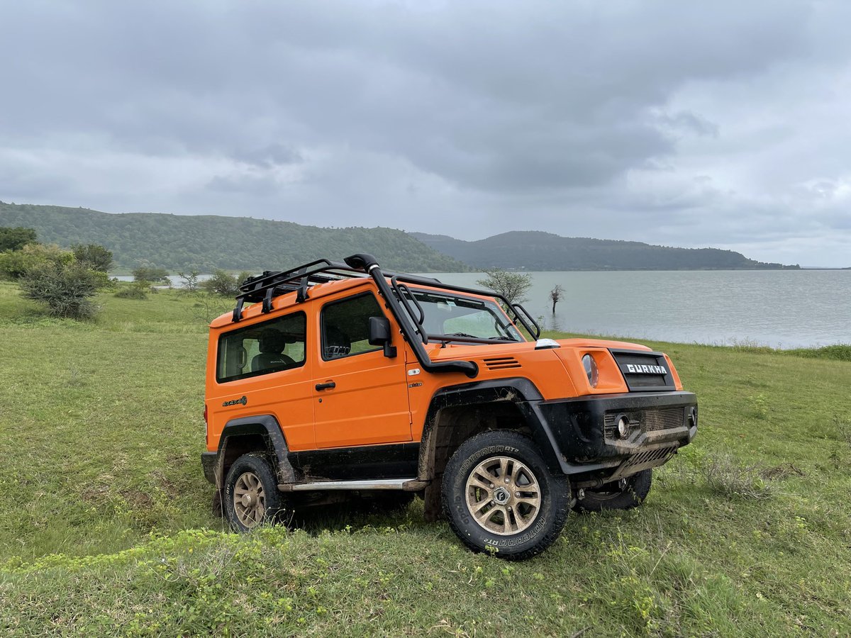 hormazdsorabjee's tweet photo. 2021 Force Gurkha priced at Rs 13.59 lakh. Booking amount Rs 25k. Not quite a Thar beater but you’ll be smitten with its rugged charm. https://t.co/awEYhuOoNB