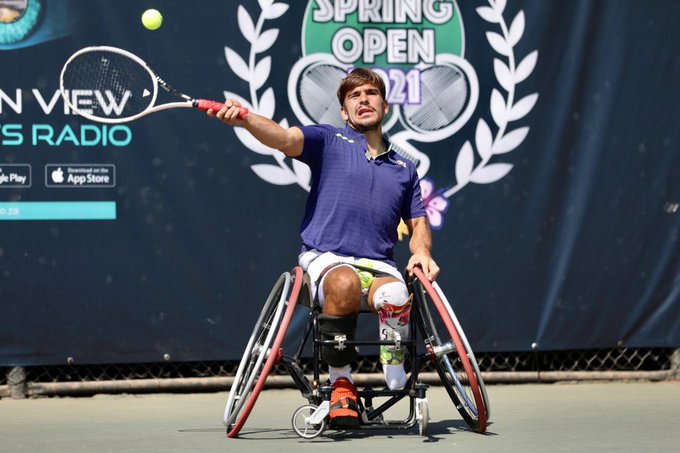 deportegob's tweet photo. El gran @tindelapuente suma un nuevo trofeo en su palmarés: ¡CAMPEÓN DEL @SASpringOpen 🎾♿️!

Además, será el 1er español 🇪🇸 en participar en el Masters de tenis en silla de ruedas, donde competirá con los 8 mejores jugadores del mundo 🔝🌍👏

📸#SASpringOpen #SASO2021
@RFETenis https://t.co/xCMAk0nlnm