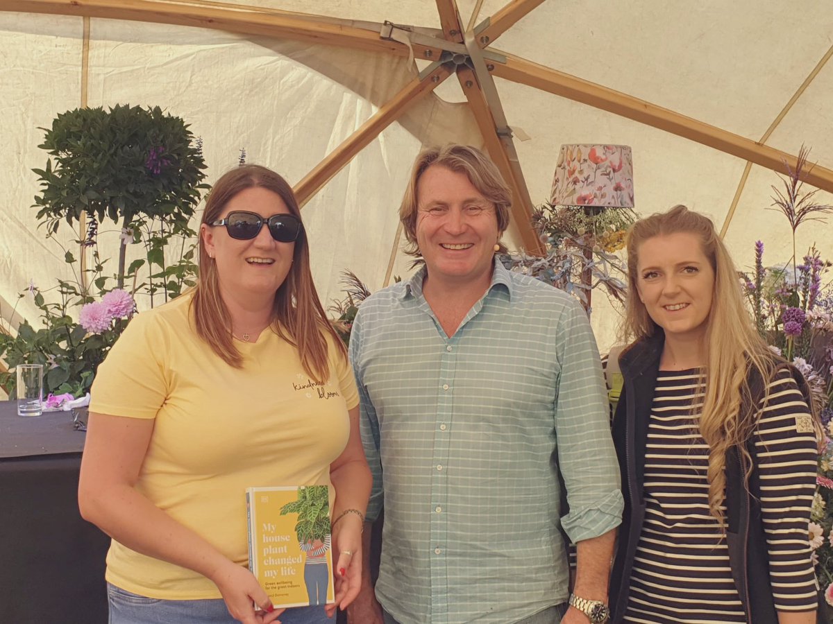 Great day at The Autumn Show at Malvern yesterday ☀️🌸🌷 AND we got to meet <a href="/daviddomoney/">David Domoney</a> 🥳 such a gent! #AutumnShow