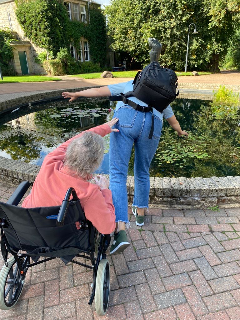 We are good to ourselves - taking advantage of the last of the Summer Sun at Inverleith park and <a href="/TheBotanics/">Royal Botanic Garden Edinburgh</a> #NHS #gettingthosestepsin #Activities
*Photos taken with consent