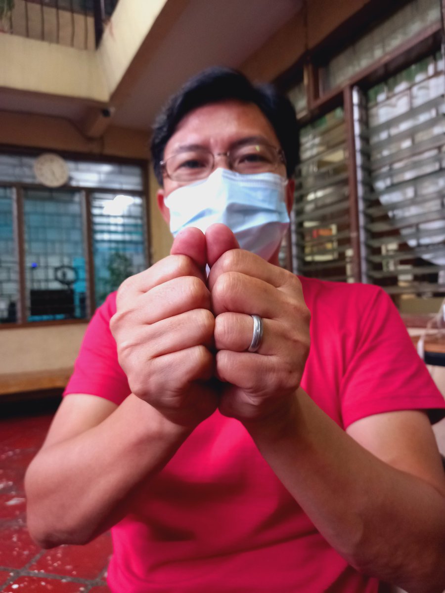 Dalawang kamaong pinagsama. Puso sa pakikibaka.

Buo ang aming suporta sa aming tagapangulo na si <a href="/BongLabog/">Ka Bong Labog</a> at kay Atty <a href="/ColmenaresPH/">Neri Colmenares⚖️ #BayanMunaPartylist</a>! #LabCoSaSenado2022