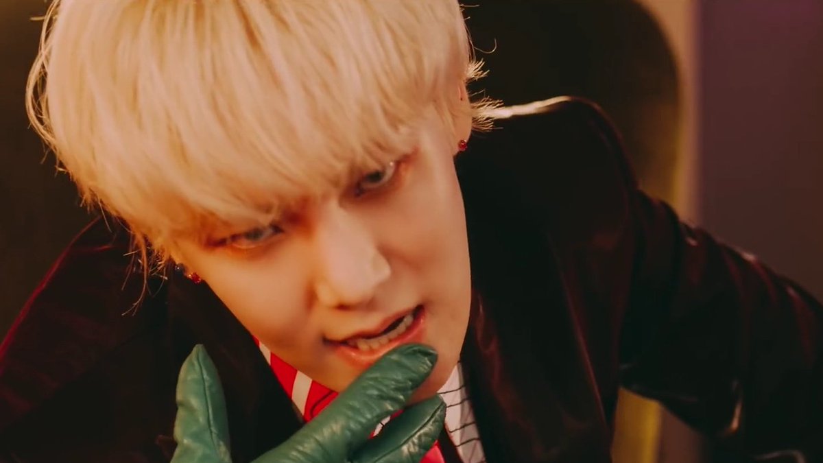 shineebananas's tweet photo. Just WOW. everything about the mv is just so amazing 👏
#기범이는배드럽_우리는트루럽
 #BADLOVE_KEYLOVE https://t.co/Il3m6wtHL8