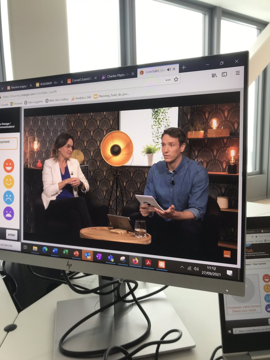 acunapig's tweet photo. #ComAndTalk le rendez-vous des communicants d’@Orange autour de @BeaMandine 
Objectifs : les priorités du moment, rappel de notre orientation stratégique, Q&amp;A,…
@pascale_autret @Ot_nora https://t.co/drUCamo5XX