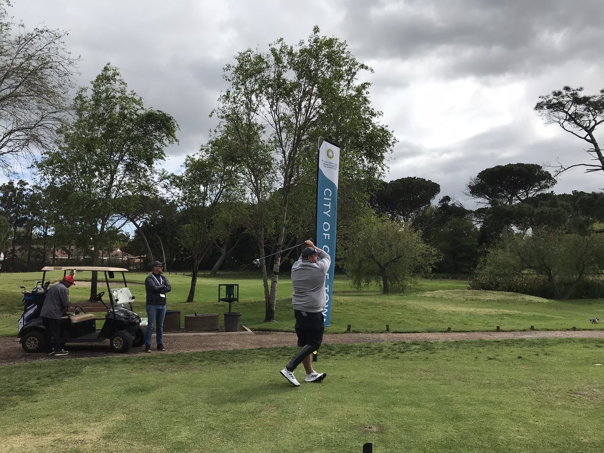 sadga101's tweet photo. The final group is making the turn in the Cape Town Disabled Open hosted by the @CityofCT. Leg-amputee Trevor Reich is the best of the lot after an opening nine of 39.
#sadga #canonopenseries #ctdisabledopen https://t.co/ze6HWK1GFh