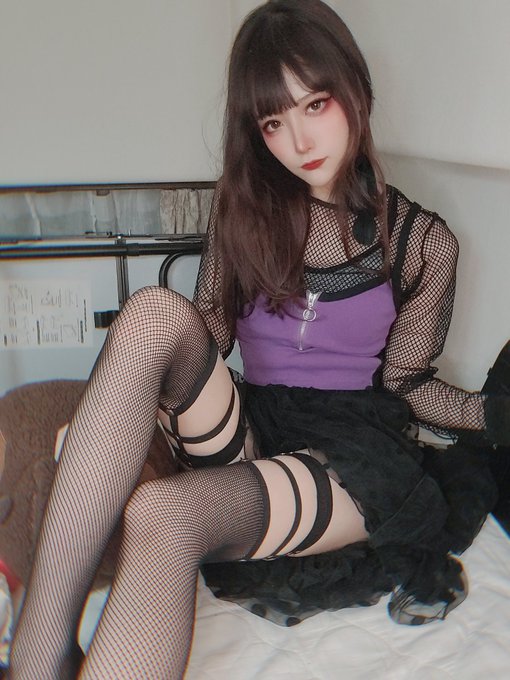 コスプレイヤーしろさきのTwitter画像62