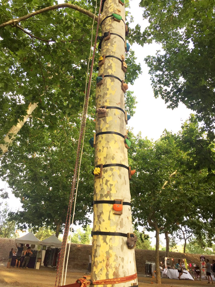 VerticalEmotion's tweet photo. Qualsevol lloc és un bon lloc per quedar-te penjat!
Quin és el teu lloc? Etiqueta'ns 😉
#MuntatgesVerticals #escalada #desconectar #finde #capde https://t.co/oiEjImg1Ml