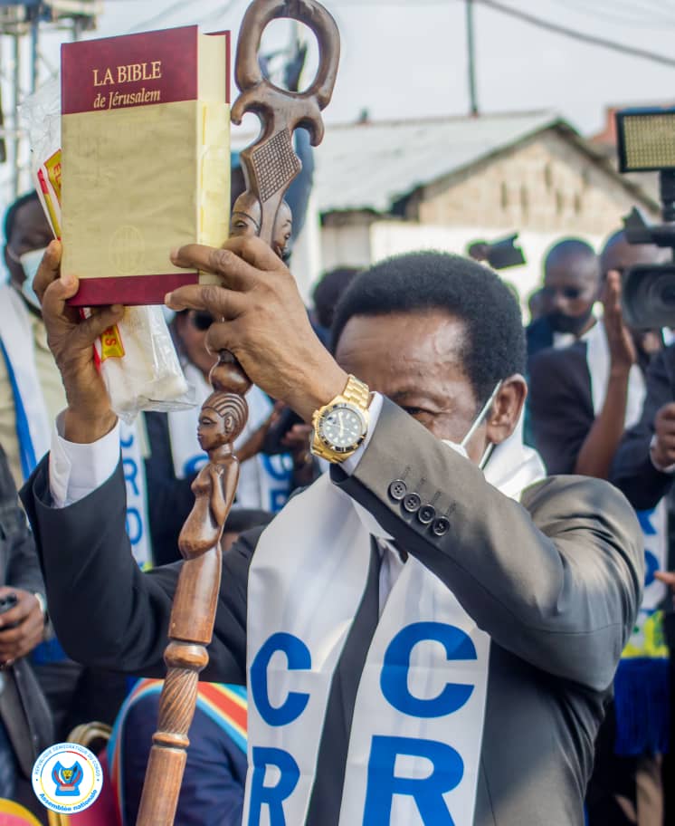 BabundaExcellen's tweet photo. Le Speaker de la chambre basse du parlement, https://t.co/sxTHYtQWTzésident Mboso N'kodia Pwanga a Enseigné la paix, l'amour et le soutient aux institutions de la République à la population de tshangu.@7sur7_cd,@CNEWS @TopCongo @RFIAfrique @Presidence_RDC https://t.co/pJ5ukXTawv
