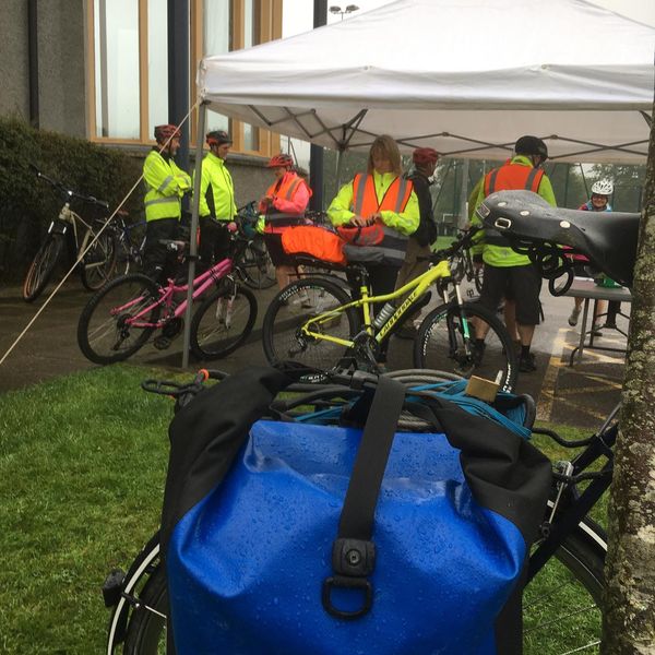 Trustinthepark's tweet photo. A great meander with a super bunch of people to @Achrayfarm #Trossachs for convo on sustainable energy (&amp; to also sample their amazing ice cream - blaeberry the flavour of choice) as part of @CallanderFringe    #climatefringeweek #activetravel #sustainabletravel @lomondtrossachs https://t.co/8vz5yfBc04