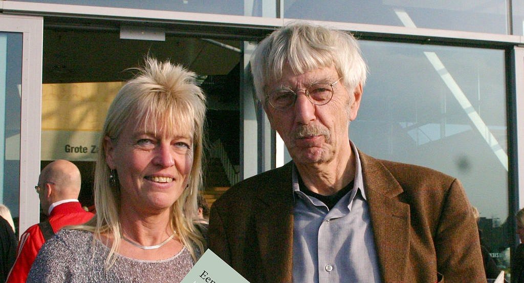 tdrks's tweet photo. Hoe werd Reinbert de Leeuw de man die hij was? kom 17-10 naar de lezing over mijn #Reinbertbio in @HuisDePinto https://t.co/Cv1CXqLBCs https://t.co/XsfWVPtfYh