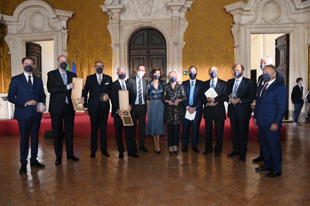 Altagamma_it's tweet photo. Congratulazioni ai Soci #Altagamma:

@M__Allegrini @AllegriniGroup 
@andrea_illy @illycaffe 
#PiacenzaCashmere1733 

e alle altre eccellenze italiane vincitrici dei Premi Leonardo 2019 @ Giornata Qualità Italia @ItalianQuality: https://t.co/K8A4R2NJ2a

#ItalianExcellences #luxury https://t.co/18wBxbCd7B