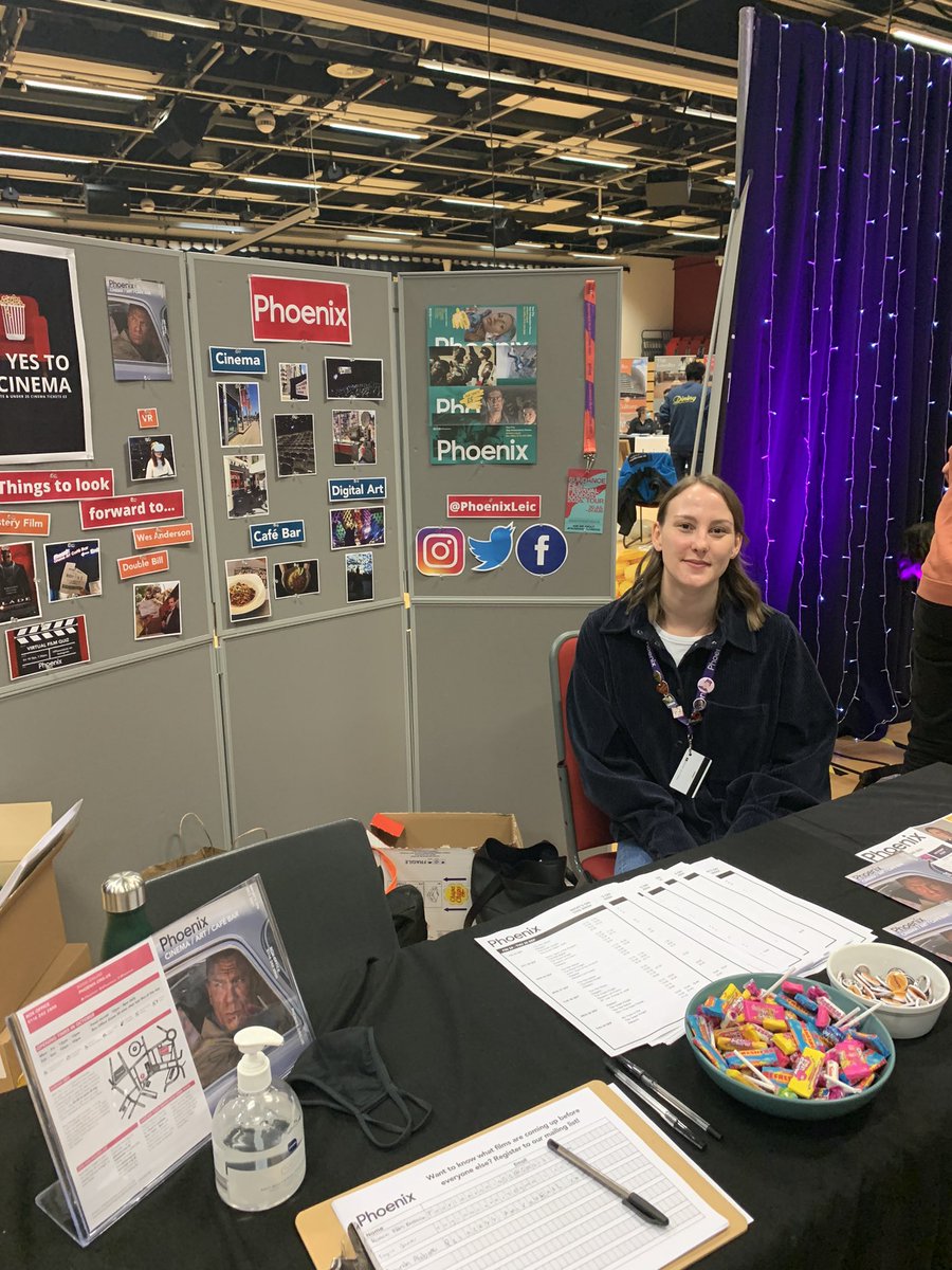 PhoenixLeic's tweet photo. Itโs #DMUfreshers! Weโre here handing out October brochures and loads of sweets ๐ฌ https://t.co/wtc0eRe5hT