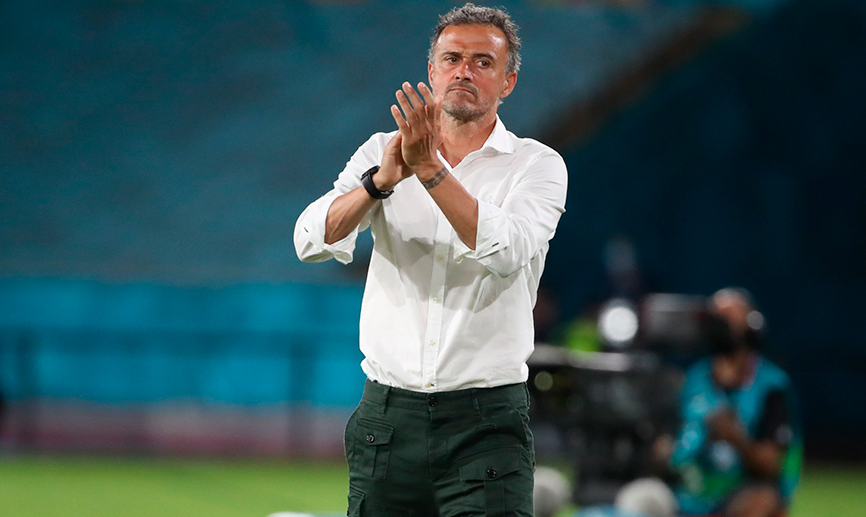 ℹ️ OFICIAL | Luis Enrique desvelará la lista para la Final Four de la Nations League este jueves. 🇪🇸

👉 Los dos partidos que se jugarán en Italia

👉 La <a href="/SeFutbol/">Selección Española Masculina de Fútbol</a>  se estrenará en semifinales contra Italia en Milán el miércoles 6 de octubre  

🔗 bit.ly/Anuncio2709