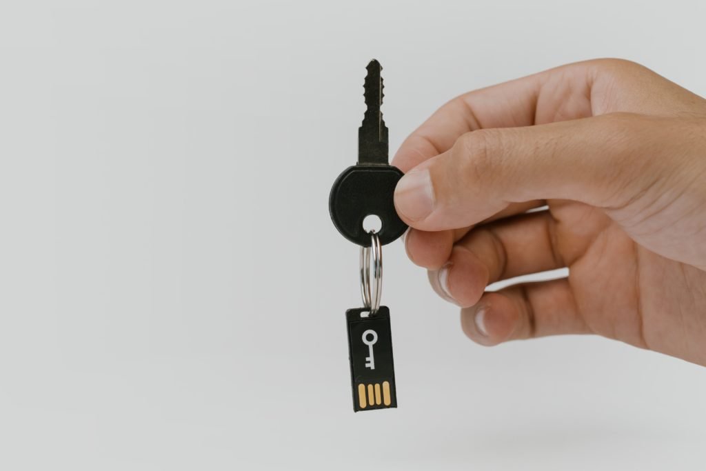 Sherpa_AI's tweet photo. Via #SherpaAIBlog: "The application of AI in identity verification processes is one of the most promising fields."
📲 https://t.co/4jVODZR3FC
#AI #ArtificialIntelligence #IA #InteligenciaArtificial #Innovation #Innovación https://t.co/EuroqA3S7S