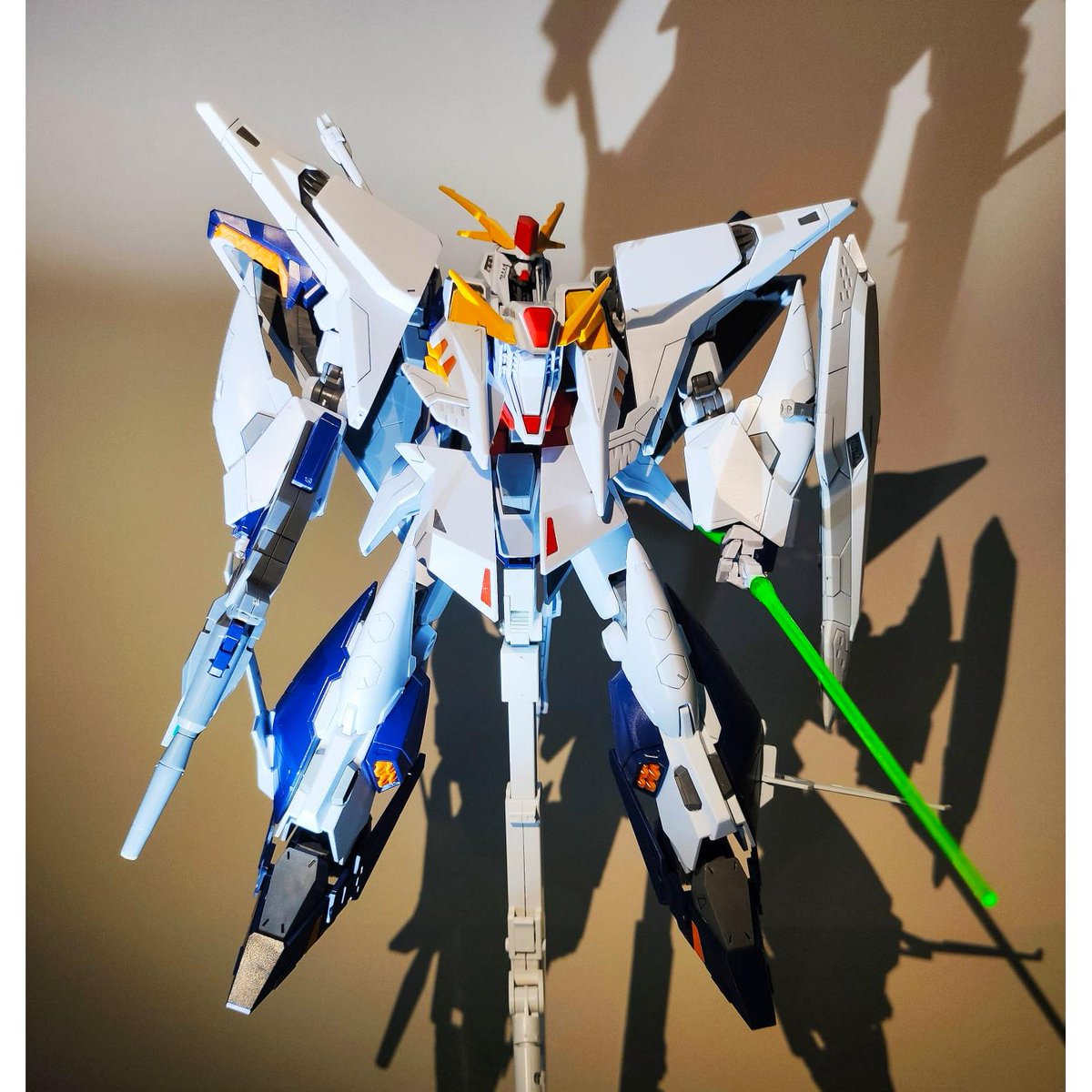 HeartofRobot's tweet photo. Xi Gundam
#gundam https://t.co/ttjbSZiByk