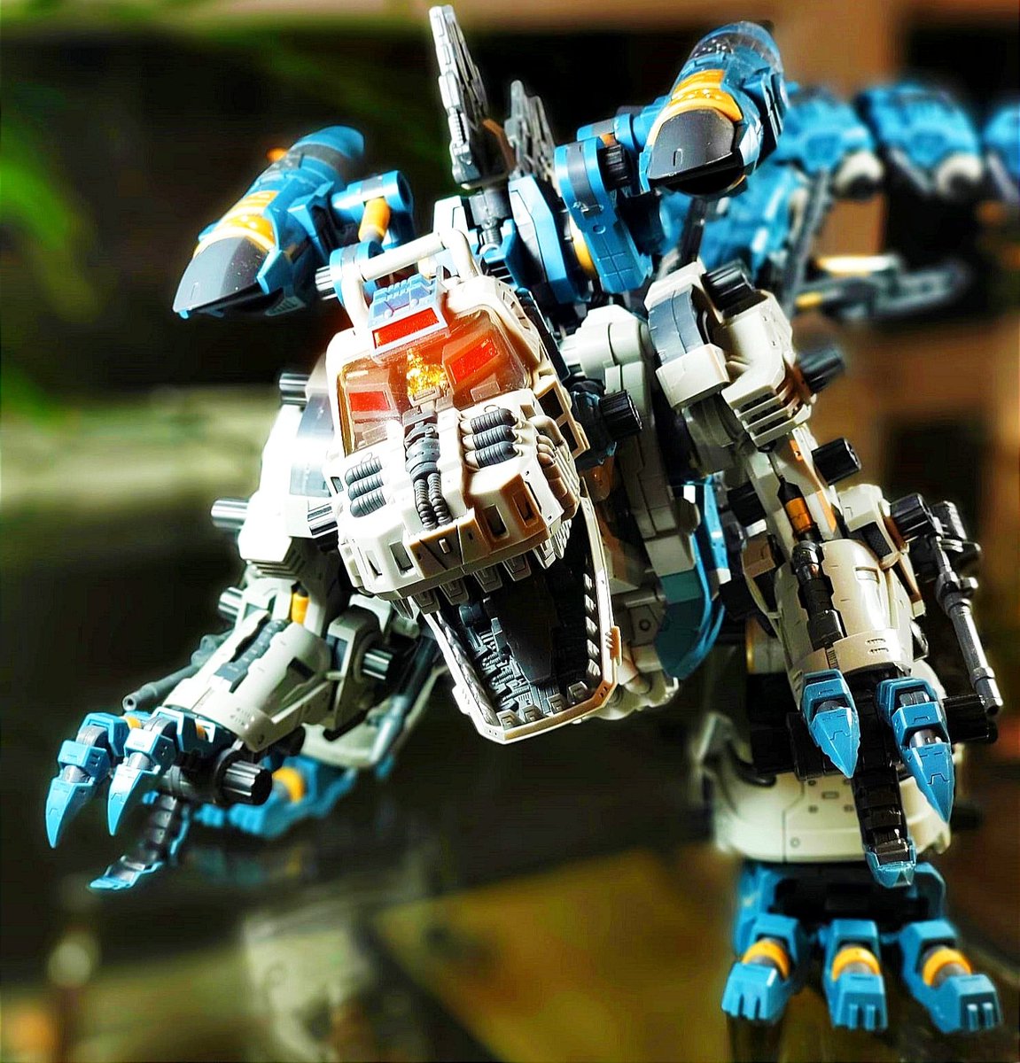 HeartofRobot's tweet photo. HMM Gojulas Zoid
#zoids #gundam https://t.co/K1xtV8fP6q