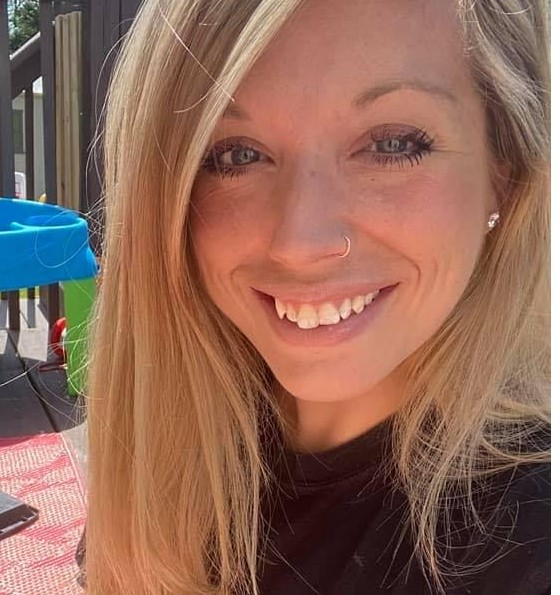 haligonia's tweet photo. 🌄 Headlines | Missing: Melissa Elkins-Fearon https://t.co/VVws5pw3dN https://t.co/T2MGq4Iygu