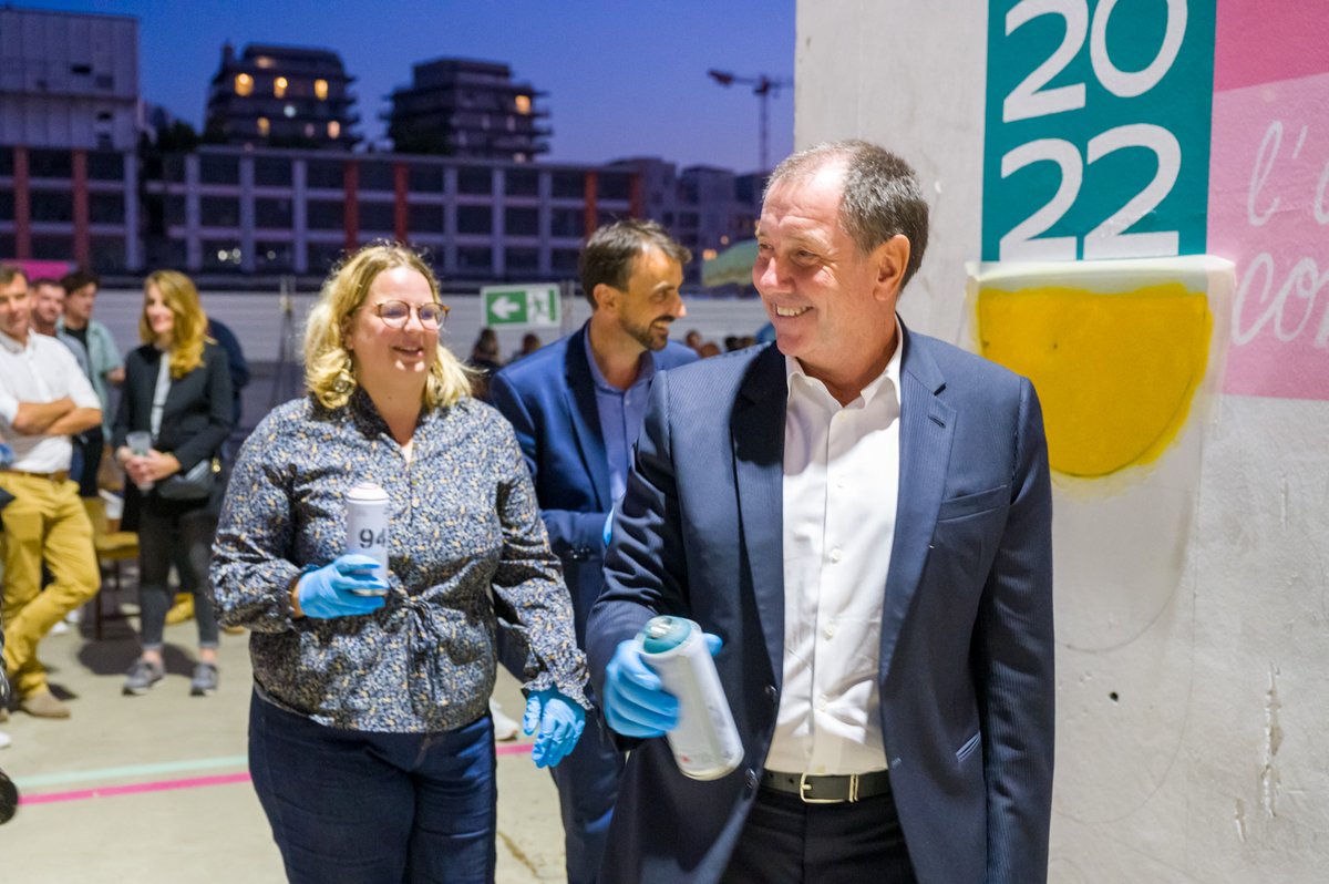 [#UrbanismeTransitoire]👏<a href="/Bouygues_Immo/">Bouygues Immobilier</a> <a href="/Superposition17/">Superposition - Art Urbain Lyon</a> #Sofffa et #Darwin pour le travail remarquable réalisé à #LaCitédesHalles à <a href="/villedelyon/">Ville de Lyon</a> ! Un lieu qui mêle lieux de rencontres, expression artistique, mais aussi un #designlab pour préfigurer les usages de demain !
