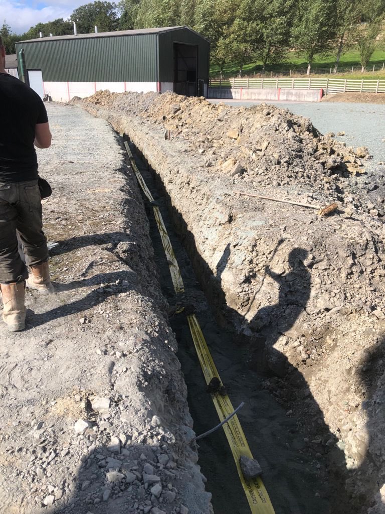 GeotekAgri's tweet photo. A few more pictures from Meifod, Powys 📸
Excellent work by the Agri team as usual. 👏👏👏
Need a quote for pre-insulated❓
☎️ 0161 406 9967
✉️ sales@geotekagri.com
💻 https://t.co/BjMN58FjTD
REHAU #rauvitherm #geotek
#preinsulated https://t.co/AGBygaemRY