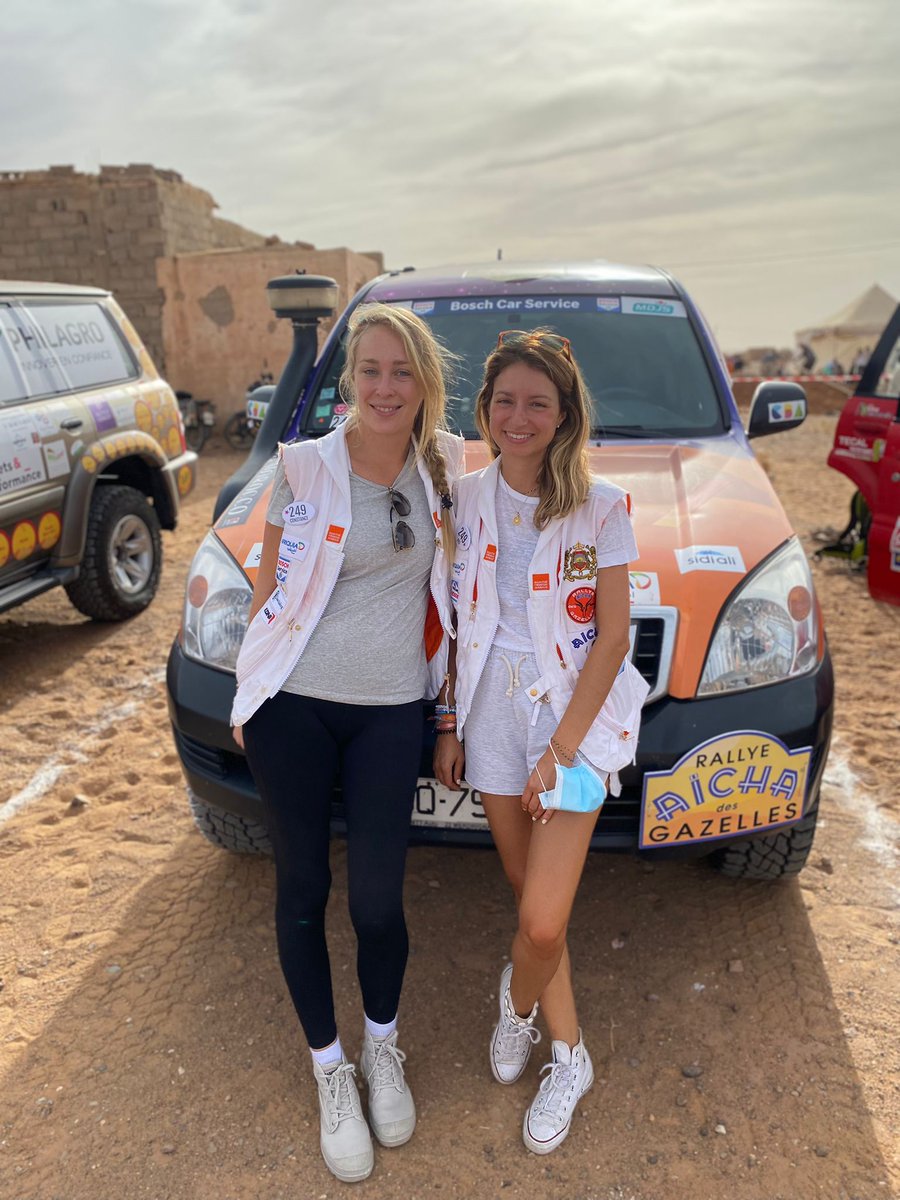 HPS_worldwide's tweet photo. #TeamLallaChinkara
🇫🇷 Le rallye continue ! Déjà à l’étape 4, beauté des paysages et charme de l’aventure pour la #Team249 @InesMagne Allez les filles, on est derrière vous !
#gazelles2021 #rallyeaichadesgazelles https://t.co/LCJYATVU28