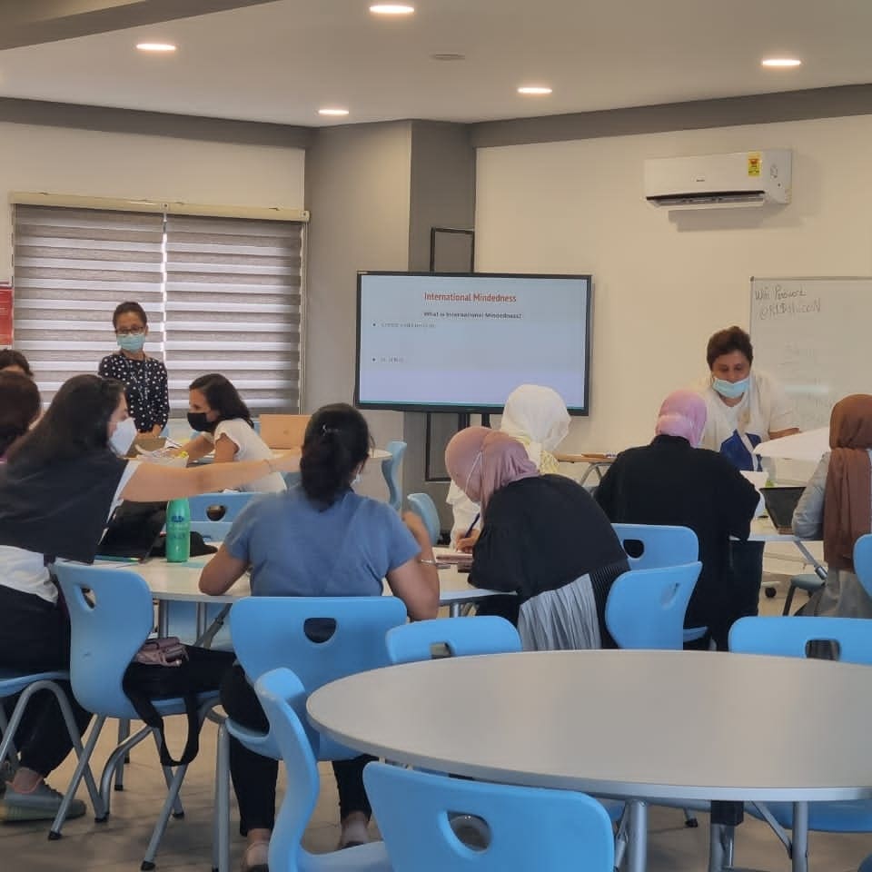 ARIS_Ghana's tweet photo. Module 1 of the #PYP #ARISVersity for this academic year, took place on Friday. 

In this module, PYP Parents focused on understanding the IB Learner Profiles defining each one of them and instances where they may be portrayed!

1 down, 4 more to go!

#Inspire #Empower #Transform https://t.co/YqfFieb1I1
