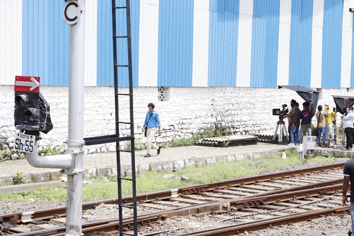 MiracleLens's tweet photo. Behind the scenes from our work for Western Railway!

Thank you to the entire teamfor putting their best effort into the film!

Please watch the entire film here if you have still not watched it: https://t.co/XrRynEhKkE 

#PublicServiceMessage #westernrailway #production #adfilm https://t.co/ycPseSEl0z