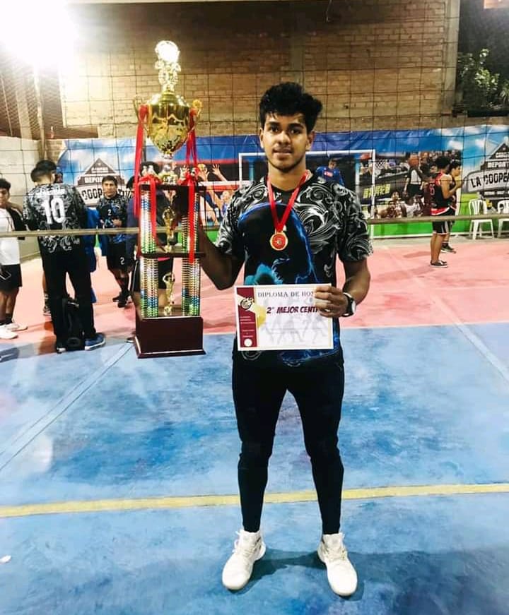 Nuestros atletas Yeison Barrios y Olimpo Torres continúan logrando exitos en el voleibol peruano. Somos Talentos Voleibol Bruzual, Escuela de Campeones <a href="/FedVenVoleibol/">FVVoleibol</a> <a href="/FUNDEYARACUY/">FUNDEY</a> <a href="/COORDEFDYARACUY/">Vocería Regional de Educ.Física Yaracuy</a> <a href="/JLEONYARA/">JULIO LEÓN</a> @Mppjd_ <a href="/FND_IND/">FondoNacionalDeporte</a> <a href="/INDeporteVE/">Instituto Nacional de Deportes</a> <a href="/INDeportescolar/">INDeportescolar</a> <a href="/Alcaldia_B/">ALCALDIA DE BRUZUAL</a>