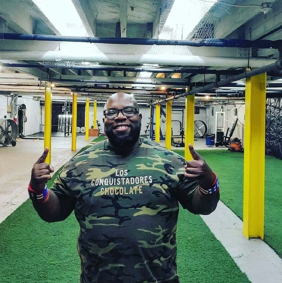bigloveabove's tweet photo. This is my season.
Love hitting these early morning sessions when it's still dark.
#warpaint #winningtime #GincredibleSandC #armondsangelzliftingteam #beastsensor #hechoenBrooklyn #powerlifting
#everydaybrutality #barbellbrutality #futuremakeroflegends #strongman https://t.co/YMwZKZ3sTb