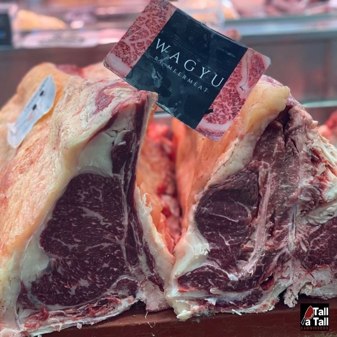 Tall_a_Tall's tweet photo. La raza #wagyu, proviene de la ciudad Kobe (Japón) es una de las carnes más selectas del mundo por su sabor su textura, su jugosidad.
Es considerada como "la mejor carne del mundo"
¡Ahora Disponible en Tall a Tall!
#kobe #carneselecta #TallaTall #carniceriaonlin #cornella #elprat https://t.co/ifebiohu7h