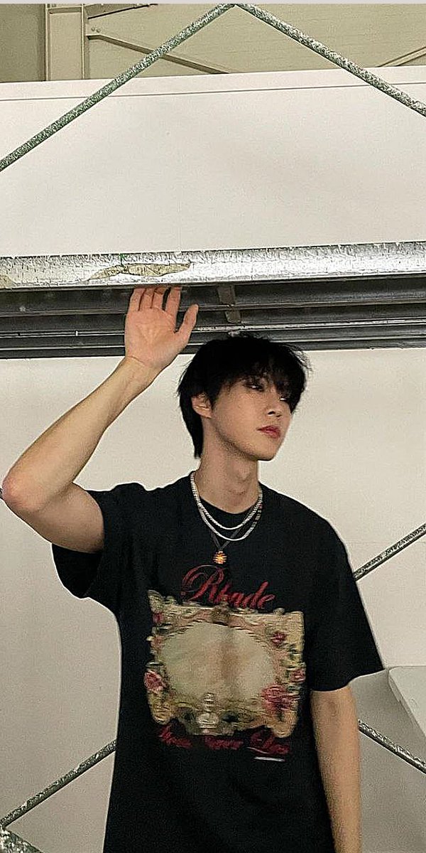 starymarky's tweet photo. [- Doyoung Instagram wallpaper- ]
by.starymarky
#NCT127_Sticker #DOYOUNG #NCT127 #STICKER #NCT_DOYOUNG  #wallpaper  #locksreen https://t.co/g4HprTdHXu