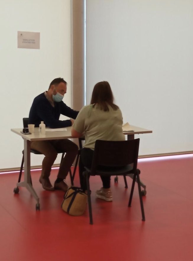 PierricOuvrard's tweet photo. 👍L'agence @poleemploi_GE Mulhouse Doller organise ce jour avec la ville de @mulhouse un job dating dédié principalement aux demandeurs d'emploi de #Bourtzwiller. ✅22 entreprises présentes et 80 postes à pourvoir. Rejoignez-nous ! @Prefet68 - #QPV - #TousMobilisés #EquipeEmploi https://t.co/MH51UI15JN