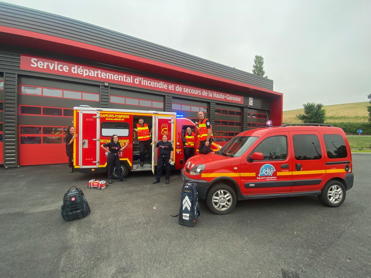 sdis31officiel's tweet photo. Dans le cadre de l'ouverture des nouvelles casernes en #HauteGaronne, nous avons le plaisir de pouvoir compter sur la présence de 6️⃣ infirmiers de sapeurs-#pompiers à #Montgiscard, 1️⃣ à #Aussonne et 2️⃣ à Toulouse #Delrieu. Bienvenue à eux !
➡️https://t.co/5nQU3twVAN https://t.co/h9oQCaaIBG