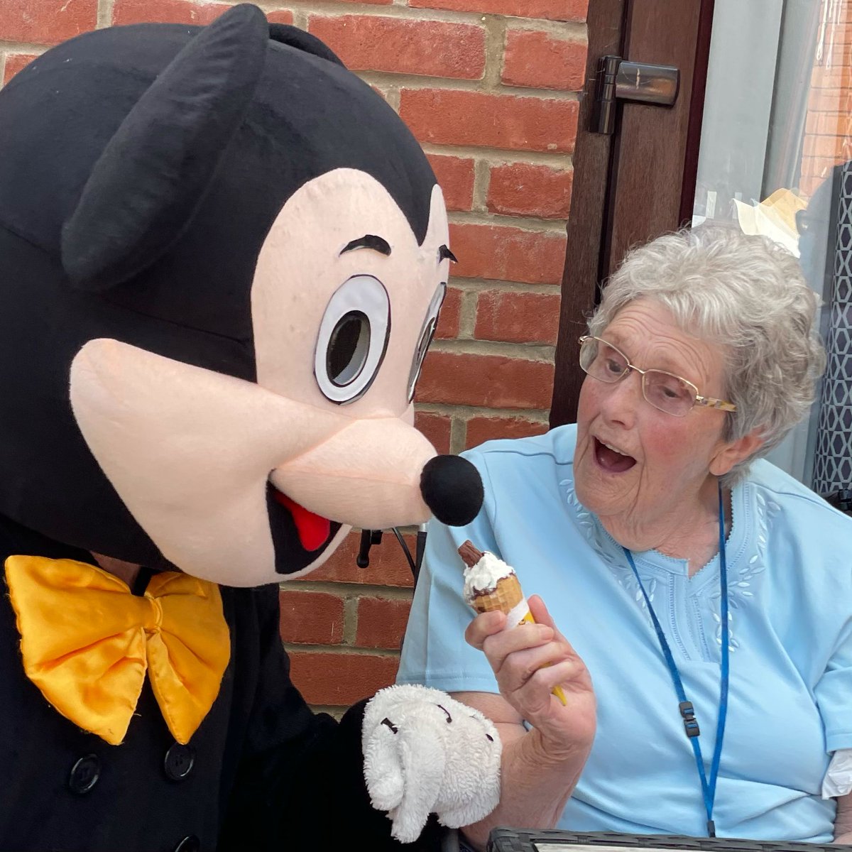 Black Swan Care tweet media