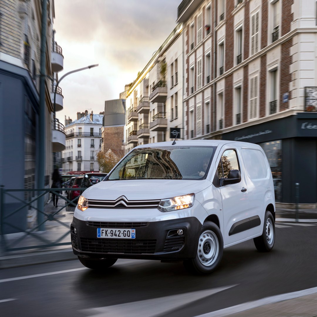 LucenaTobalo's tweet photo. El nuevo Citroën Ë-Berlingo Van eléctrico es una solución concreta a los nuevos retos de movilidad. ¡Descúbrelo! https://t.co/fI0BBUHzFx