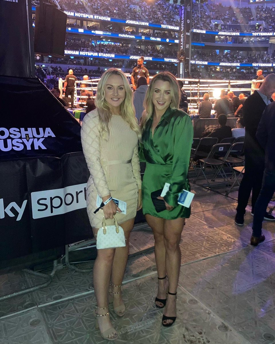 VicsWilliamson's tweet photo. WOW🤯🤩 What a night. Thank you @UnderArmour for the most incredible experience ring side at the AJ fight ❤️‍🔥🙏🏻 ⁣ An amazing reception at the @StPancrasRen with some inspiring talks.. The best time with the UA crew &amp; @MicaMcNeill 🙏🏻⁣ 
#UAxAJ #OnlyWayIsThrough https://t.co/8uYddIUvvA