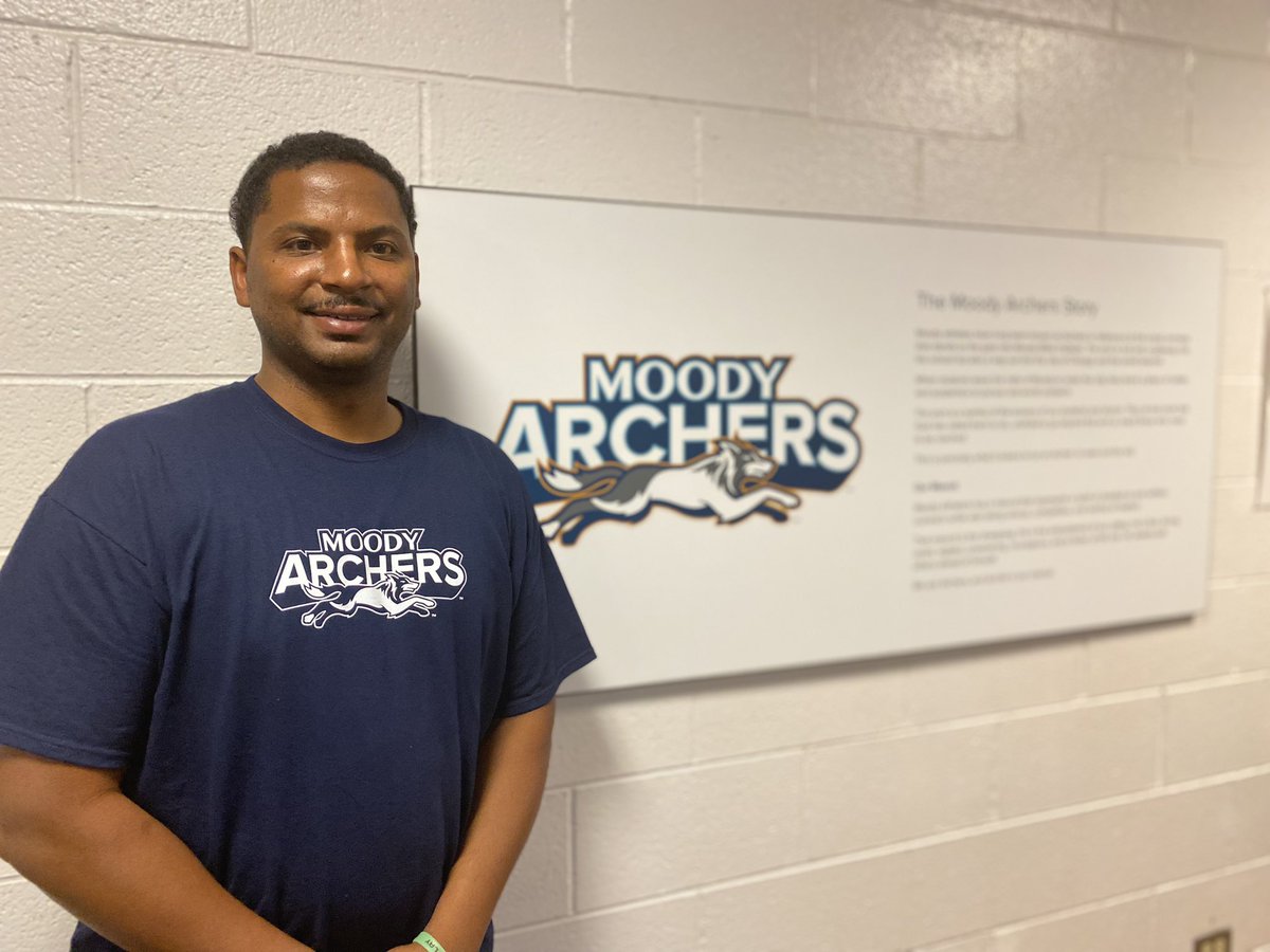 AndreLodree's tweet photo. Iโve accepted the Assistant Menโs Basketball Coach position at @Moody_Bible!!! Great opportunity to focus on my 2 loves #faith & #basketball.
Thanks @WaltherBroncos!! I will forever cherish my Walther experience. #BroncoNation #GoMoodyArchers #4ptplay @4PtPlayInc https://t.co/8NDyvBuu3Y