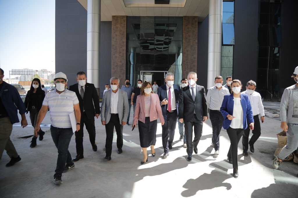 FatmaSahin's tweet photo. Gaziantep’e yeni Gündüz Bakımevi ve Anakolu ve kurs merkezleri kazandırmaya devam ediyoruz. https://t.co/Hz26Uunc6u