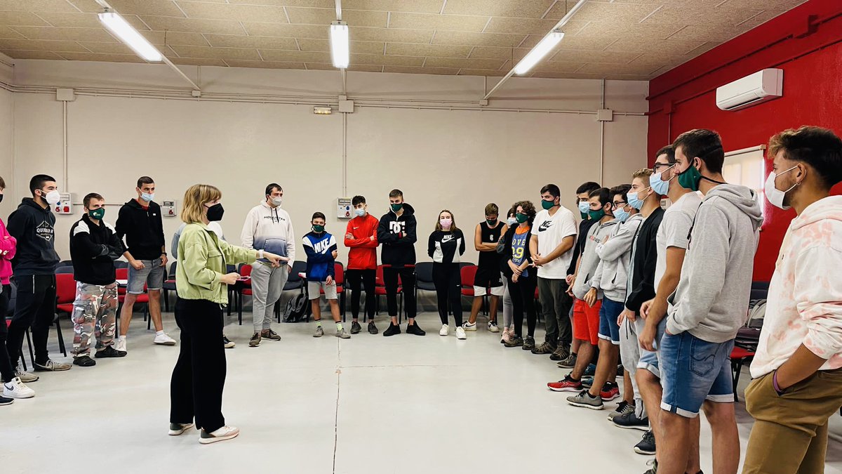 JoveSegrià tweet media
