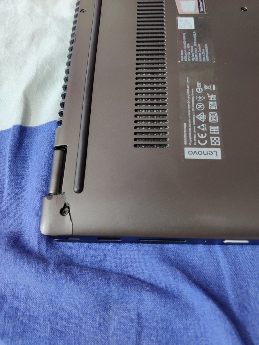 Samyuktha_MM's tweet photo. @Lenovo_in @Lenovo 
I bought a lenovo yoga 520 laptop in dec 2019. I had an issue with hinges because of which the D panel started bending. First i visited the local service center, they said panel C &amp; D isn't available for yoga 520. condition of my laptop: 2 weeks ago. https://t.co/JvMR2G5yph