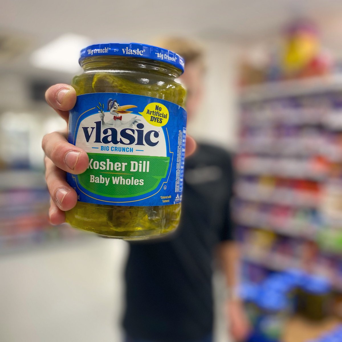 KellysExpatShop's tweet photo. Why not try Vlasic Pickles… they’re kind of a big dill… (get it?) 😂 https://t.co/9ymzbyiii2