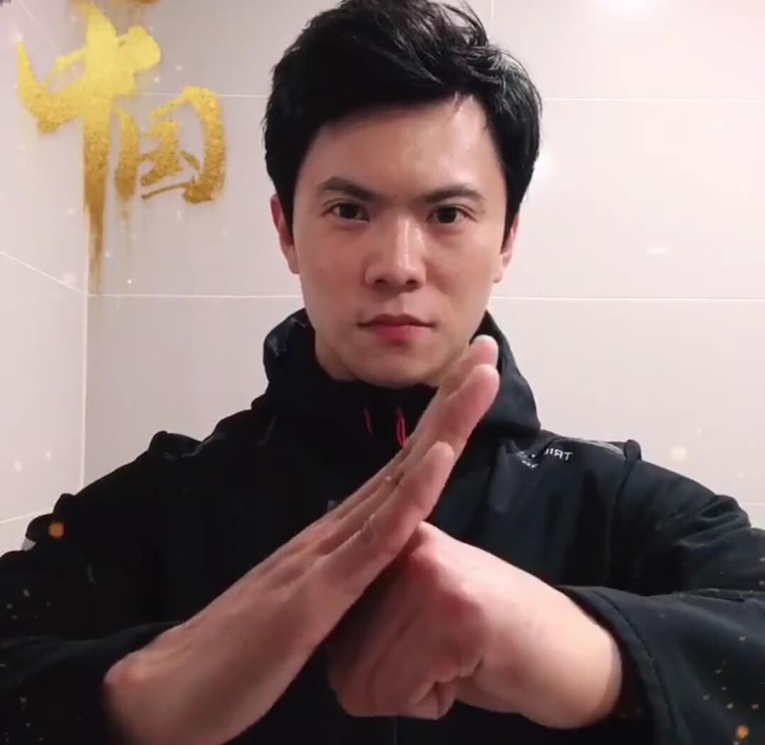 studiospopbr's tweet photo. Ok, mas... você se lembra de Zhen Wei Wang o rapaz que interpretou Cheng em Karatê Kid?

#filme #filmes #linhares #cinema #brasil #espiritosanto #netflix #netflix #amazonprime #primevideo #disney https://t.co/798WIfdHkZ