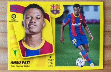 ⚠️ Por cierto, poco se habla de este chaval... 

¿Creéis que algún día sus cromos valdrán una fortuna? No como Maradonna, evidentemente, pero apunta maneras 🤯