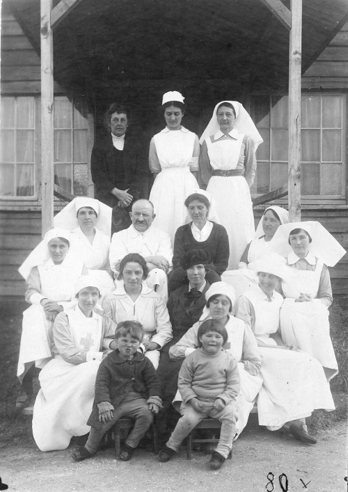 archiveshub's tweet photo. #20YearsOfFeatures: May 2018 featured @RCNLibraries & #Archives: 'Cathlin du Sautoy and Hermione Blackwood: personal papers at the Royal College of #Nursing' https://t.co/LZI5Hk1iHC #RCNlibScot #histnursing #WW1 #diversity https://t.co/kFVs7Iw9rT