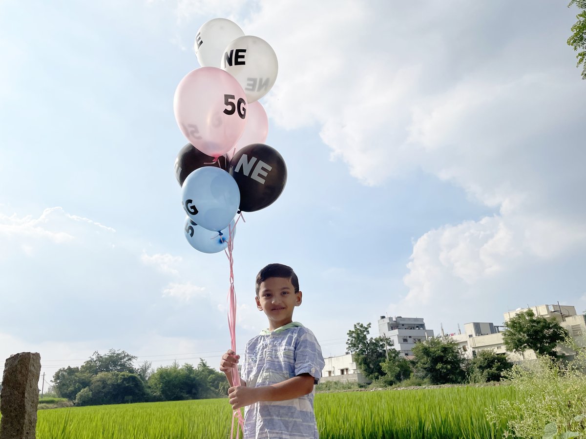 iamprasadtech's tweet photo. #Xiaomi11LiteNE5G  Launch invitation

> Slimmest &amp; Lightest 5G Smartphone Of 2021 || 

📦&amp; 🎁 Soon

#SuperLite5GLoaded https://t.co/bF9202TDo7