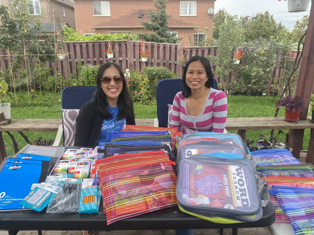 stephbustos's tweet image. Spending the weekend packing kits for kids for the Yellow Brick House. It’s a teachable moment of being grateful and sharing our blessings to others. We remember that any small act of kindness can make the biggest impact. 
#mercercares  #goodweek