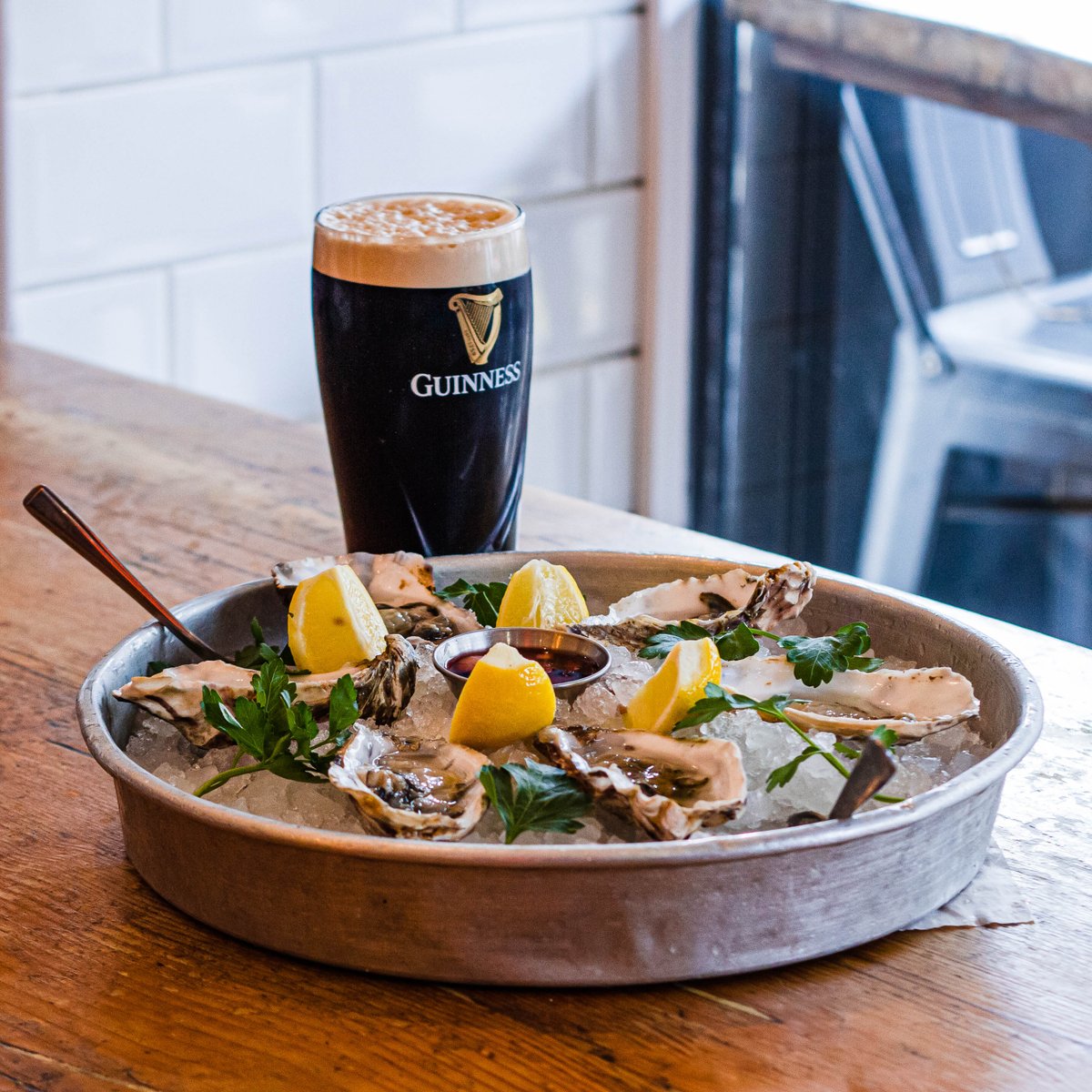 sutton_and_sons's tweet photo. Friday treat π
#oysters#guiness#freshfish #treat#friday#fishandchips #chippy #takeaway #seafood #happyfriday#whatsfordinner #hackney #hackneyeats #hackneyfood #islington #stokey #stokenewington #chipshop #london #londoneats #forkyeah https://t.co/HueE9mNiwa