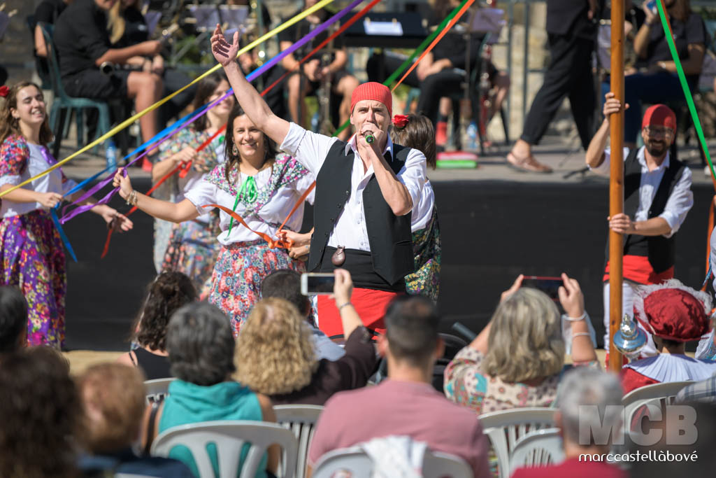 MCBmarccastella's tweet photo. Recull d'imatges de la #festamajor de #Cervera.
📸👉 https://t.co/HiLXSCMaPJ

...
#fmcervera21 #Segarra #culturapopular
@paeriacervera @SomSegarra @museudecervera @Cerveraturisme @Turisme_Segarra @cultpopular_cat @loCarranquer @patrimonigencat @catexperience @DescobreixCat https://t.co/kVMtysc1Fo