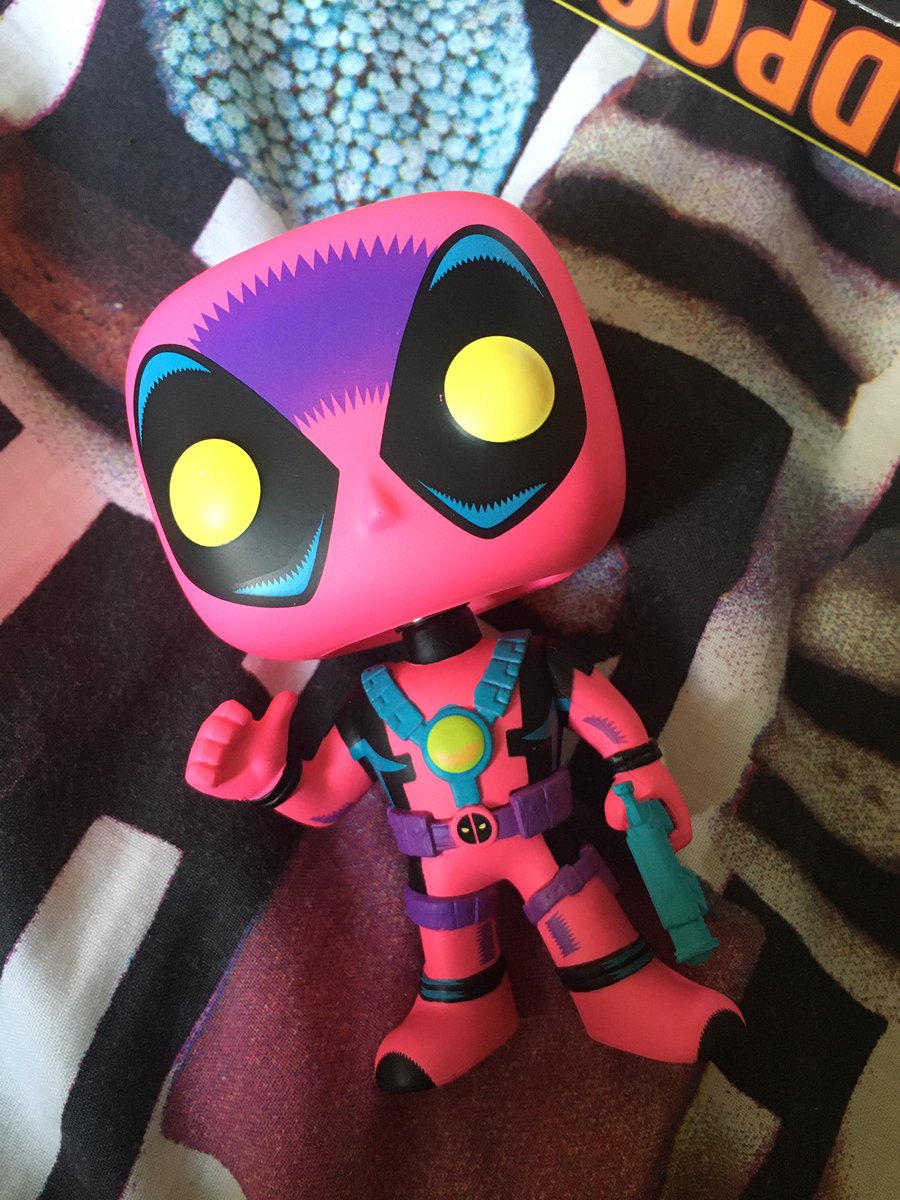 fqlcons's tweet photo. look who arrived, holy shit I love him https://t.co/9AvV9aua96