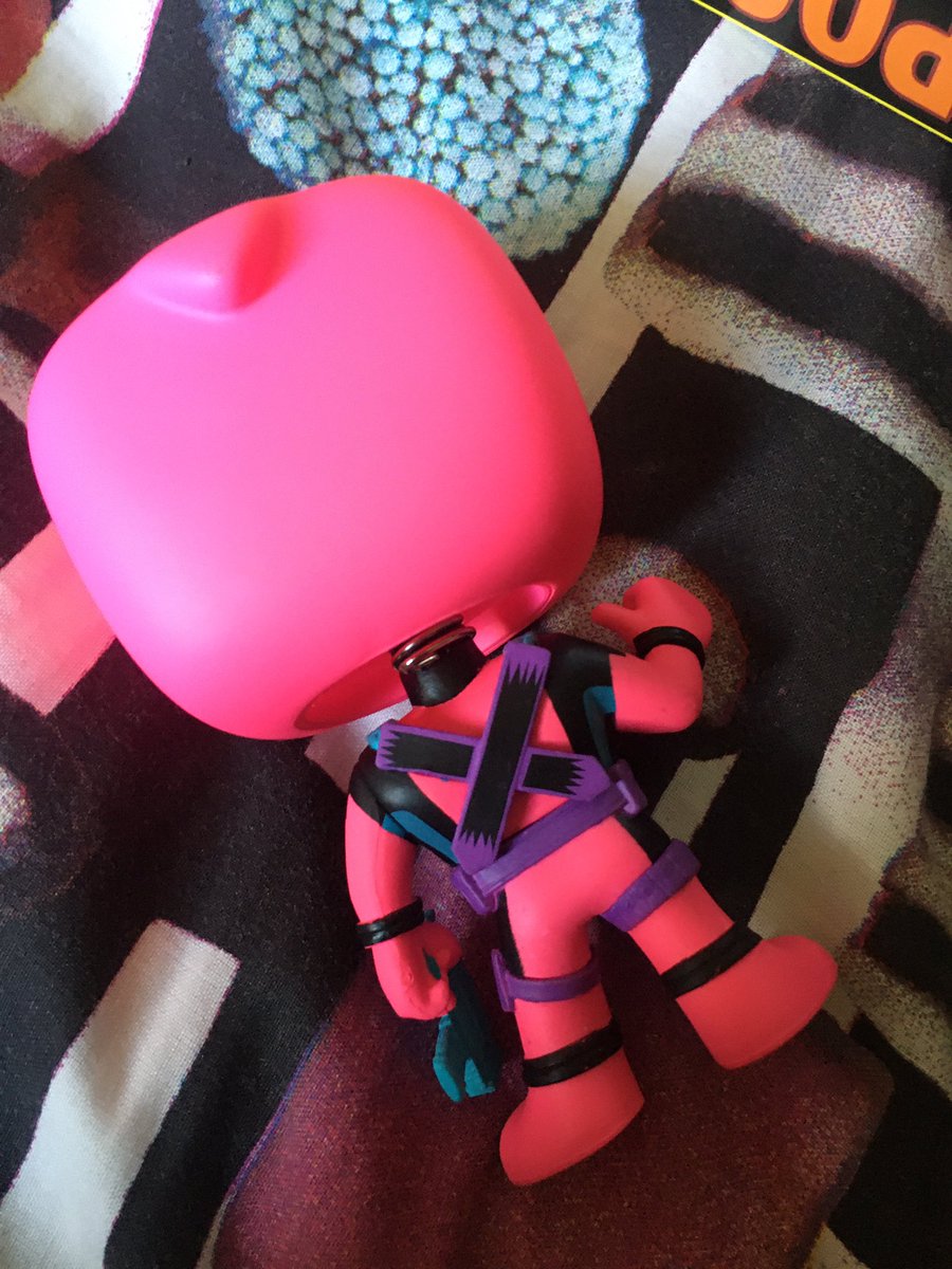 fqlcons's tweet photo. look who arrived, holy shit I love him https://t.co/9AvV9aua96